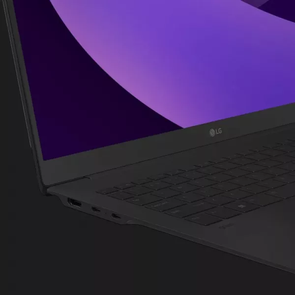 Ноутбук LG Gram Pro 17 17,3" (Intel Core Ultra 7/32GB/2TB (SSD)/RTX 5050) (17Z90TR-E.ADB7U1) (Standard)
