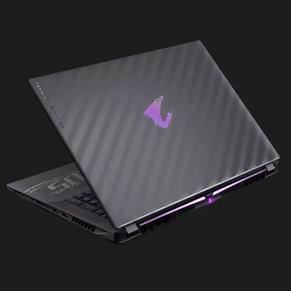 Ноутбук Gigabyte Aorus Master 18 18" (Intel Core Ultra 9/192GB/8TB (SSD)/RTX 5090) (BZHC6EED73SP) (Standard)